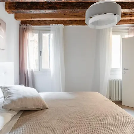 Palazzina San Polo 2151 Apartamento *