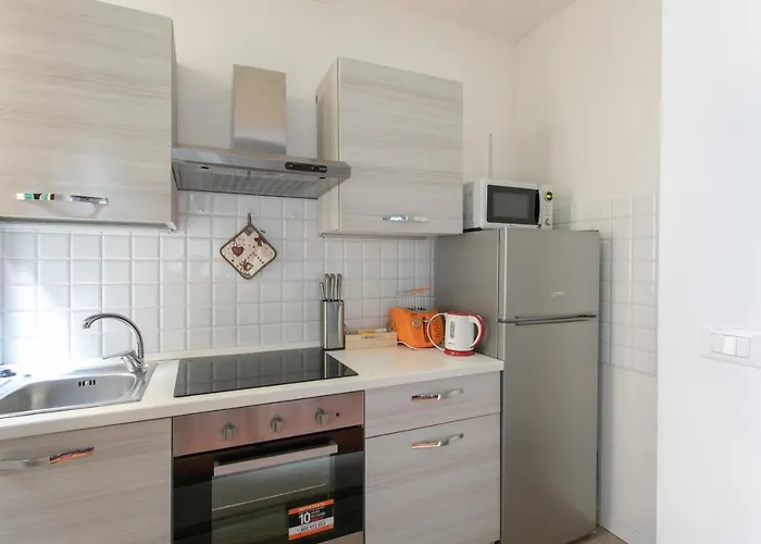 Palazzina San Polo 2151 *