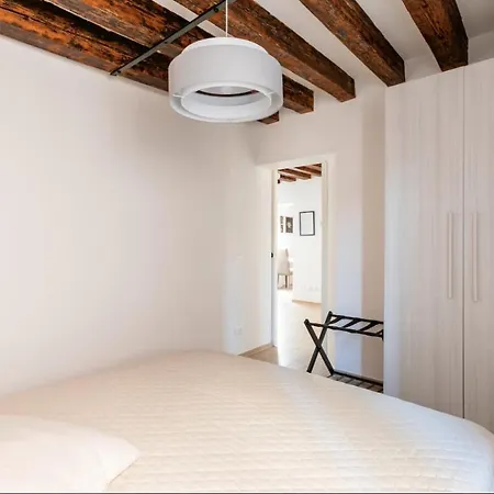 아파트 Palazzina San Polo 2151 *